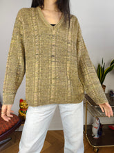 Load image into Gallery viewer, Vintage wool sweater S M | pullover knit knitted jumper V neck beige brown Italy

