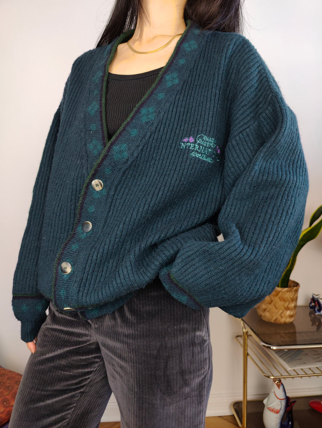 Vintage wool cardigan M | green knit knitted sweater jacket