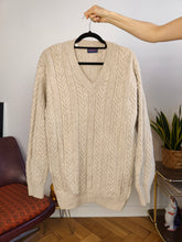 Load image into Gallery viewer, Vintage wool sweater M | pullover cable knit knitted jumper beige off white
