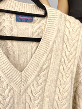 Load image into Gallery viewer, Vintage wool sweater M | pullover cable knit knitted jumper beige off white
