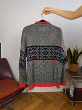 Load image into Gallery viewer, Vintage wool sweater L XL | polo collar knit jumper pullover grey red Christmas pattern unisex men
