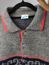 Load image into Gallery viewer, Vintage wool sweater L XL | polo collar knit jumper pullover grey red Christmas pattern unisex men
