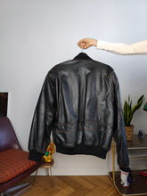Load image into Gallery viewer, Vintage leather jacket M L | bomber black padded coat women unisex men

