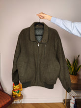 Load image into Gallery viewer, Vintage wool bomber jacket L | khaki green winter coat unisex men
