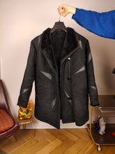 Load image into Gallery viewer, Vintage shearling coat S | black lambskin sheepskin leather sherpa jacket women
