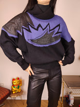 Load image into Gallery viewer, Vintage 80s wool sweater S | pullover knit knitted jumper black purple patch neck
