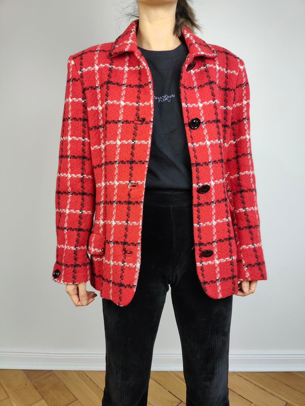 Der karierte Blazer aus roter Wolle | Vintage-Jacke aus Wollmischung, rot, schwarz, weiß, Schottenkaro, karierter Tweed-Look, Italien, S