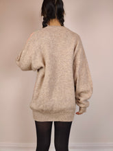 Load image into Gallery viewer, The Shetland Wool Beige Diamond Knit | Vintage pure Shetland wool sweater pullover pattern knitted oversized long jumper L
