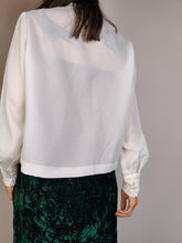 Load image into Gallery viewer, The White Snow Embroidery Blouse | Vintage white blouse floral embroidery collar bavarian cottage core prairie lace S
