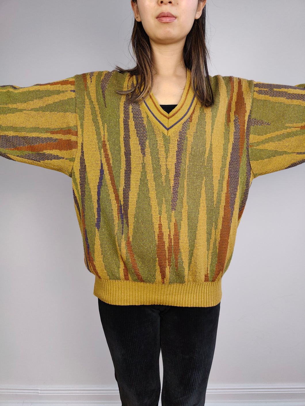 Der gelbgrüne Musterpullover | Vintage Strickpullover Pullover Pullover V-Ausschnitt Druckmuster Salbei Senf Damen Herren Unisex M