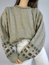 Load image into Gallery viewer, The Wool Sage Cable Knit Sweater | Vintage Iceland wool mix sweater jumper pullover cable knit khaki green pattern made in Italy women men unisex M-L
