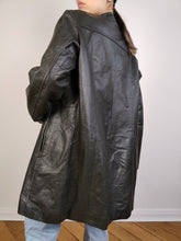 Load image into Gallery viewer, The Nappa Leather Green Black Coat | Vintage real lamb leather mid length straight jacket dark green black made in Italy 46 S
