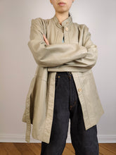 Lade das Bild in den Galerie-Viewer, Der Beige-Creme-Mantel aus Nappaleder | Vintage echter Lammleder-Minimal-Trenchcoat-Taillen-Krawattenjacke aus weißem Elfenbein IT48 SM
