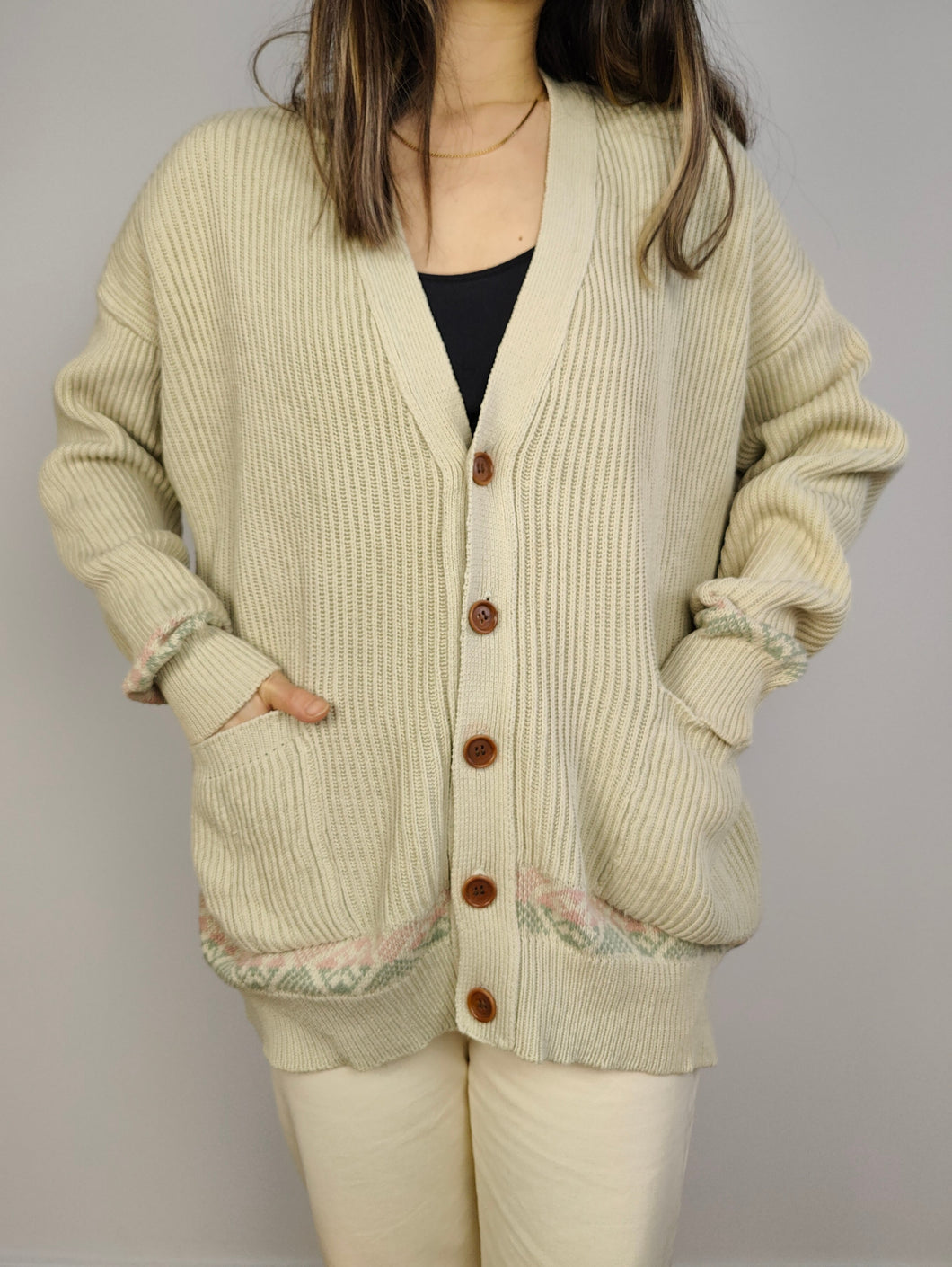 Der cremefarbene gerippte Cardigan aus Baumwolle | Vintage-Strickpulloverjacke aus weiß-beige-elfenbeinfarbenem Muster GB Pedrini L-XL