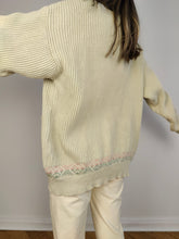 Lade das Bild in den Galerie-Viewer, Der cremefarbene gerippte Cardigan aus Baumwolle | Vintage-Strickpulloverjacke aus weiß-beige-elfenbeinfarbenem Muster GB Pedrini L-XL
