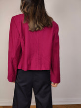 Load image into Gallery viewer, The Wool Pink Magenta Short Blazer Jacket | Vintage 80s pure virgin wool velvet collar crop jacket made in Italy M
