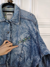 Load image into Gallery viewer, The Acid Wash Crop Denim Jacket | Vintage 80s short cropped blue jeans jacket check lining summer spring Watergate made in Italy S-M
