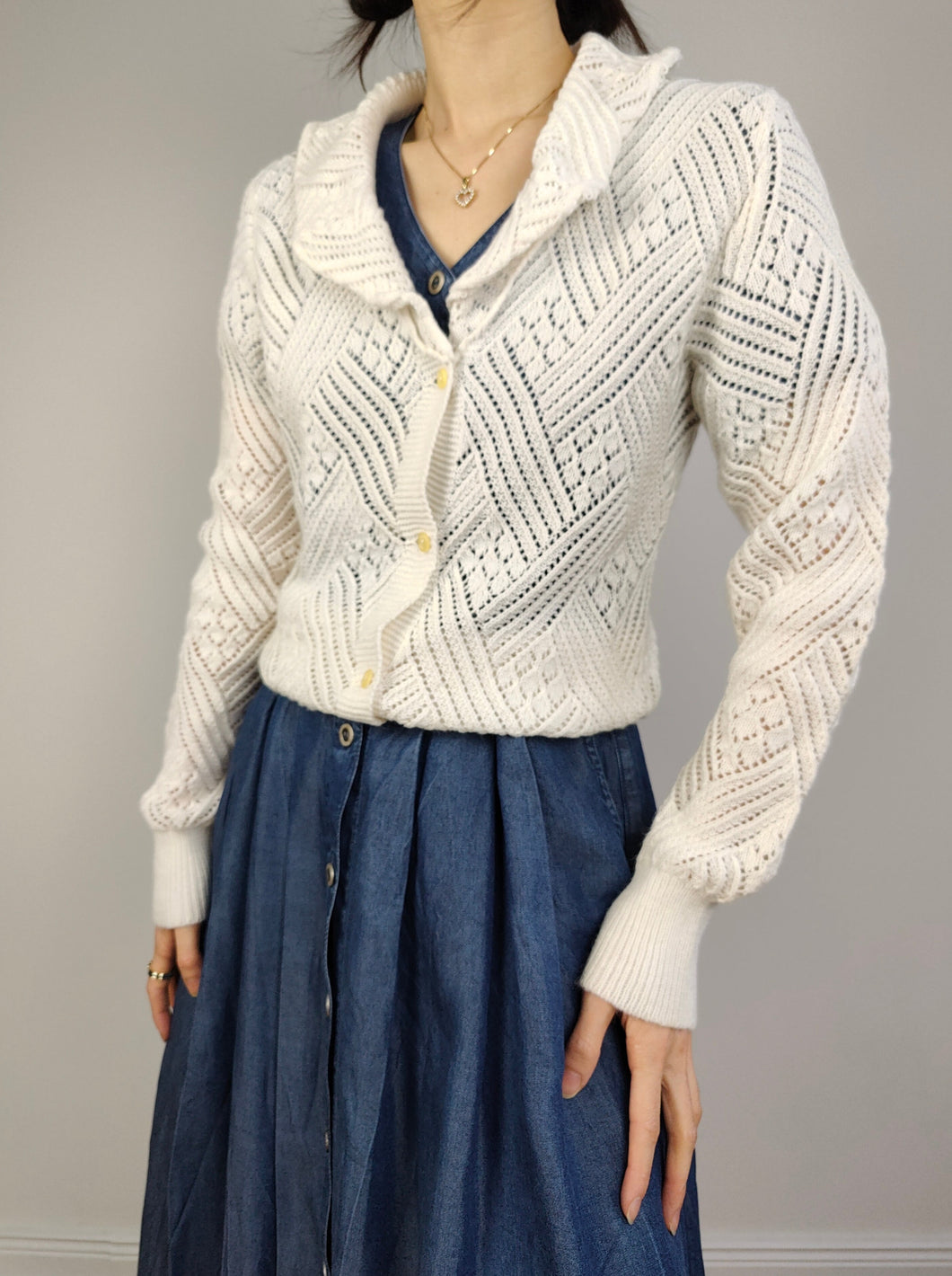 Der weiße süße offene Strick-Cardigan | Vintage Rüschenkragen schlicht gehäkelt Strukturmuster gestrickt Damen Prärie feminin Cottage Core XS