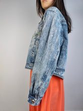 Load image into Gallery viewer, The Acid Wash Crop Denim Jacket | Vintage 80s short cropped blue jeans jacket check lining summer spring Watergate made in Italy S-M
