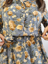 Load image into Gallery viewer, The Silk Grey Floral Peplum Blouse | Vintage silk long sleeve flower print pattern women blouse beige yellow orange S
