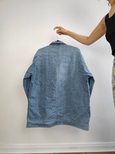 Load image into Gallery viewer, The Blue Denim Floral Lining Blazer Jacket | Vintage Alber Delle Fragole jeans floral lined oversized jacket M-L
