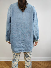 Load image into Gallery viewer, The Blue Denim Floral Lining Blazer Jacket | Vintage Alber Delle Fragole jeans floral lined oversized jacket M-L
