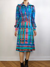 Load image into Gallery viewer, The Blue Wild Print Dress | Vintage pattern midi long long sleeve stretchy fabric dress S
