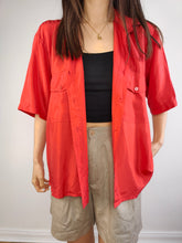 Load image into Gallery viewer, The Silk Red Plain Short Sleeve Blouse | Vintage silk Jay Nordway shirt women M-L
