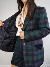 Load image into Gallery viewer, The Wool Green Tartan Check Blazer | Vintage 100% pure wool velvet blue checker print pattern plaid jacket made in Italy IT48 D42 M
