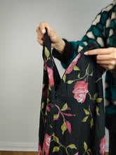 Load image into Gallery viewer, The Linen Black Rose Long Skirt | Vintage Bryna M flower floral print pattern maxi black red DE44 I50 M-L
