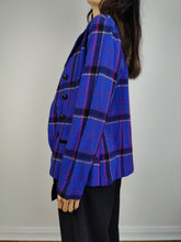 Load image into Gallery viewer, The Blue Purple Tartan Check Blazer | Vintage Dani Max Lois Snyder velvet collar purple checker print pattern plaid jacket S
