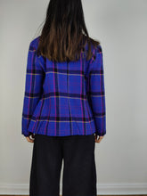 Load image into Gallery viewer, The Blue Purple Tartan Check Blazer | Vintage Dani Max Lois Snyder velvet collar purple checker print pattern plaid jacket S
