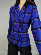 Load image into Gallery viewer, The Blue Purple Tartan Check Blazer | Vintage Dani Max Lois Snyder velvet collar purple checker print pattern plaid jacket S
