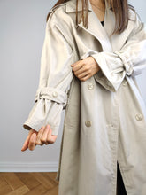 Load image into Gallery viewer, The White Cream Light Trench Coat | Vintage oversized beige ivory long maxi spring summer jacket L
