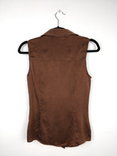 Load image into Gallery viewer, The Brown D&amp;G | Vintage Dolce &amp; Gabbana designer sleeveless blouse top XS-S
