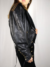 Load image into Gallery viewer, The Black Cub | Vintage real leather faux fur collar cropped lace up biker jacket S
