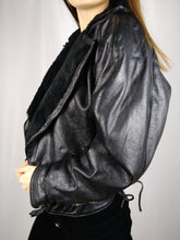Load image into Gallery viewer, The Black Cub | Vintage real leather faux fur collar cropped lace up biker jacket S
