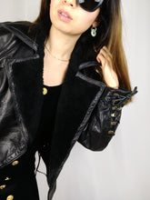 Load image into Gallery viewer, The Black Cub | Vintage real leather faux fur collar cropped lace up biker jacket S
