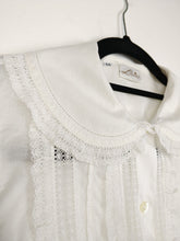 Load image into Gallery viewer, The White Dahlia | Vintage cottagecore embroidery cotton balloon sleeve blouse XS
