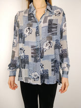 Load image into Gallery viewer, The Blue Print | Vintage pattern floral pattern blue grey blouse M
