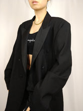 Load image into Gallery viewer, The Black Out | Vintage wool Fraizzoli black plain blazer jacket L-XL
