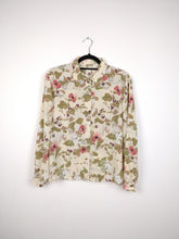 Load image into Gallery viewer, The Floral Beige | Vintage flower pattern cream long sleeve blouse M

