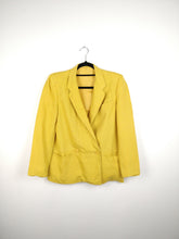 Load image into Gallery viewer, The Yellow Linen | Vintage yellow linen blazer jacket S-M
