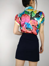 Load image into Gallery viewer, The Sugar Shine | Vintage pattern shiny crinkle colorful short sleeve blouse S

