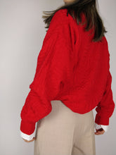 Load image into Gallery viewer, The Red Knit | Vintage red structured pattern light knit sweater pullover L
