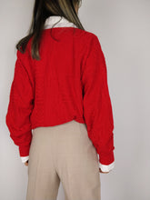 Load image into Gallery viewer, The Red Knit | Vintage red structured pattern light knit sweater pullover L
