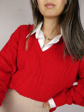 Load image into Gallery viewer, The Red Knit | Vintage red structured pattern light knit sweater pullover L

