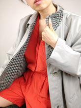 Load image into Gallery viewer, The Double Trouble | Vintage cashmere wool grey reversible houndstooth checkered trench coat jacket M
