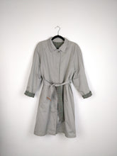 Load image into Gallery viewer, The Double Trouble | Vintage cashmere wool grey reversible houndstooth checkered trench coat jacket M
