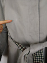 Load image into Gallery viewer, The Double Trouble | Vintage cashmere wool grey reversible houndstooth checkered trench coat jacket M
